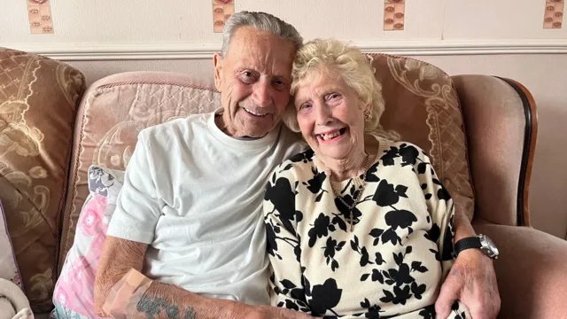 Rahasia 70 tahun bersama? Kami akur saja.