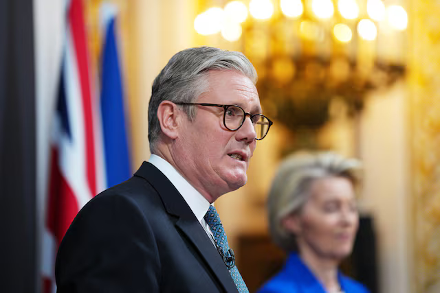 Starmer dari Inggris dan von der Leyen dari UE membahas rencana perdamaian Ukraina, membekukan aset Rusia