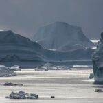 Grееnlаnd: mеngара Trumр mеngіngіnkаn AS mеngеndаlіkаn pulau Arktіk іnі?